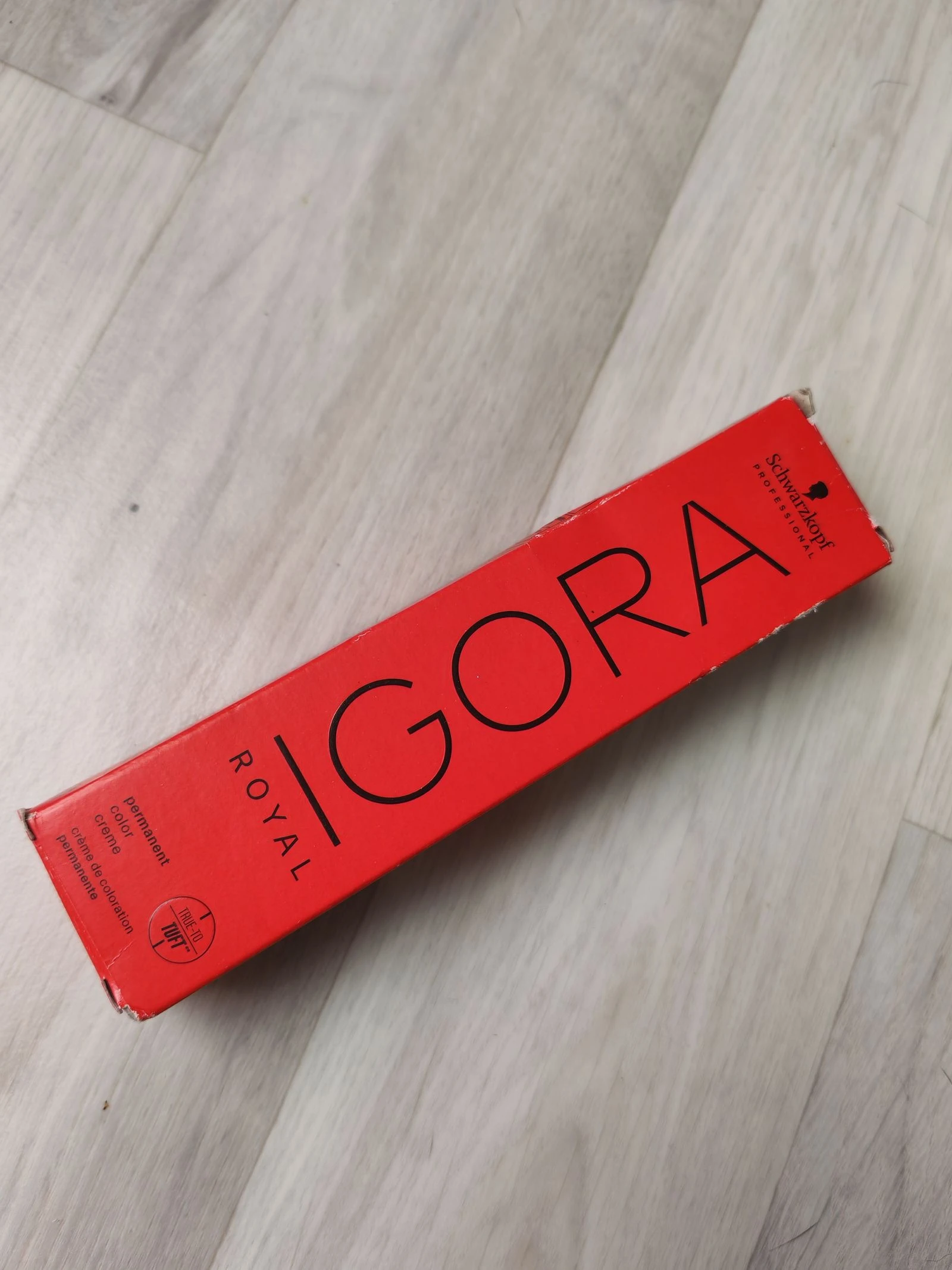 Teinture igora 8-77